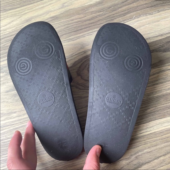 Size 13.5 Kids Gucci 72 Pursuit Slide Black - Picture 5 of 6